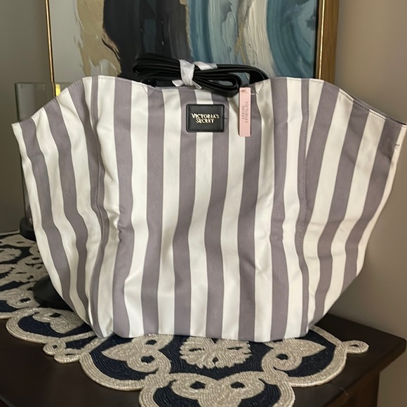 Victoria’s Secret Canvas Tote Bag  Lg - Picture 1 of 8